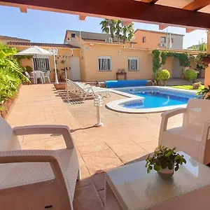 Privado Con Piscina Y Barbacoa Сasa de vacaciones Tarragona